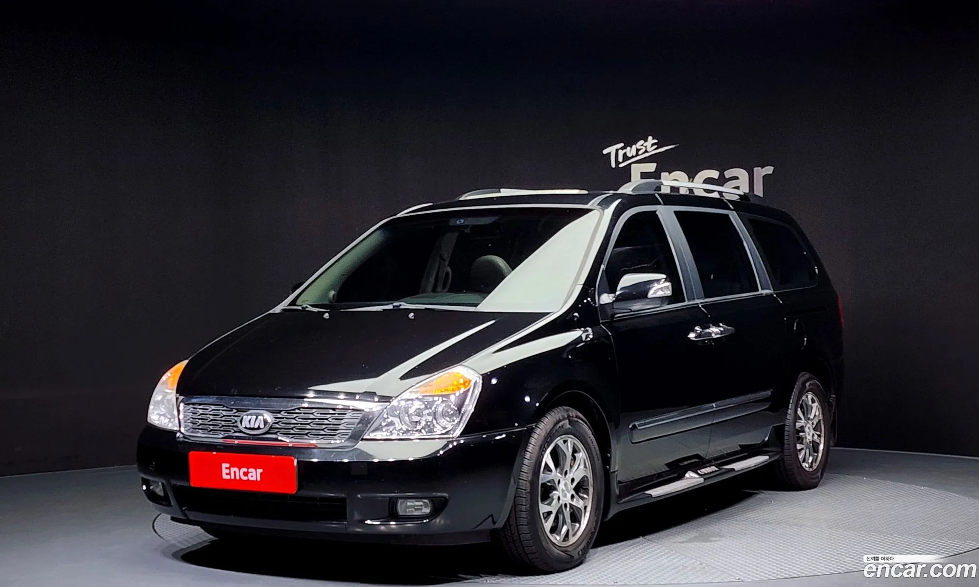 Kia Carnival R 2013 — 9