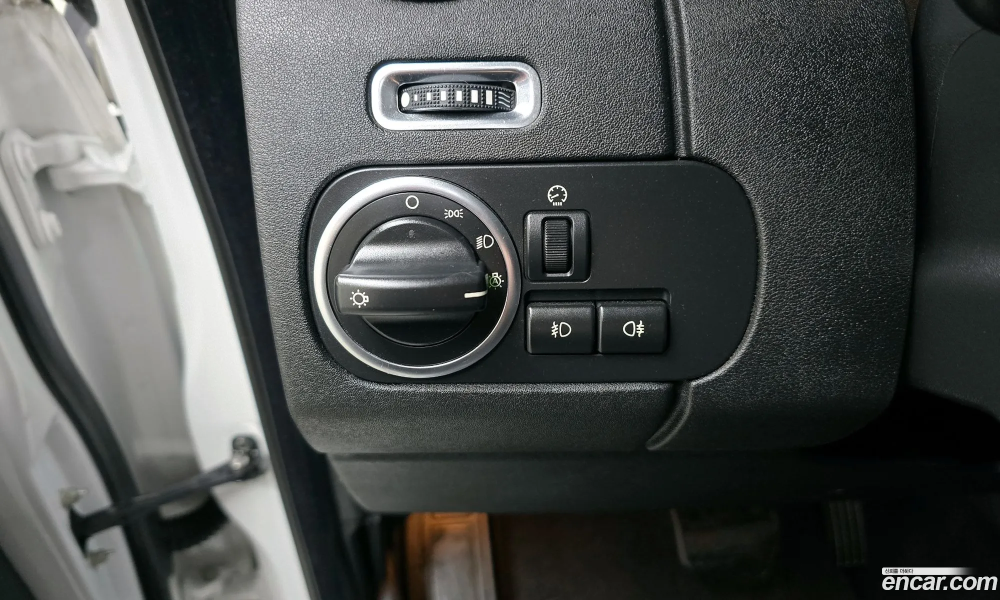 Land Rover Discovery 4 2013 SALLAAAG6DA671022 — 17