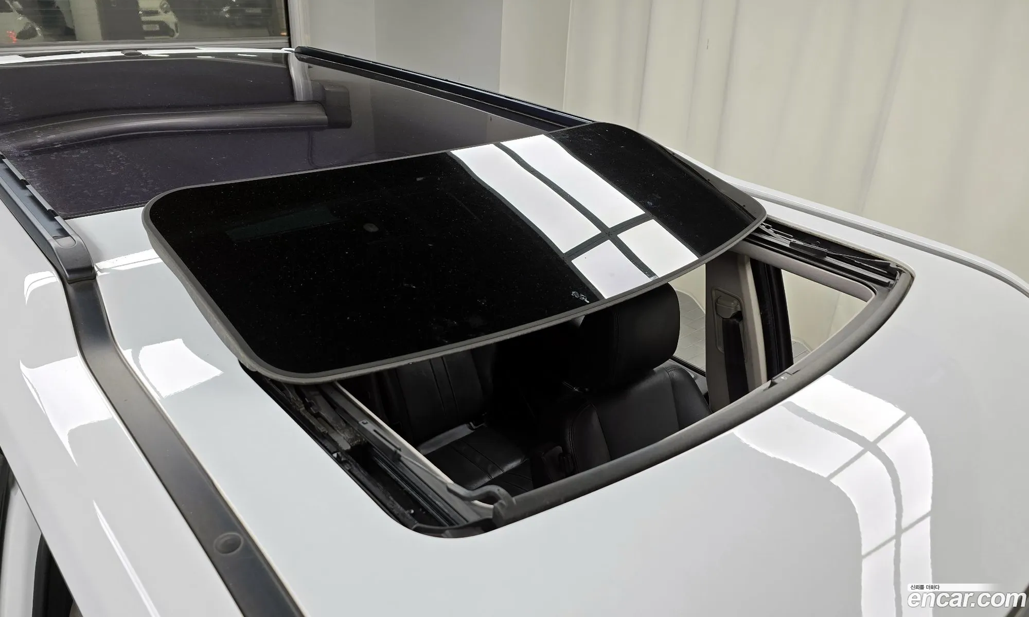 Land Rover Discovery 4 2013 SALLAAAG6DA671022 — 8
