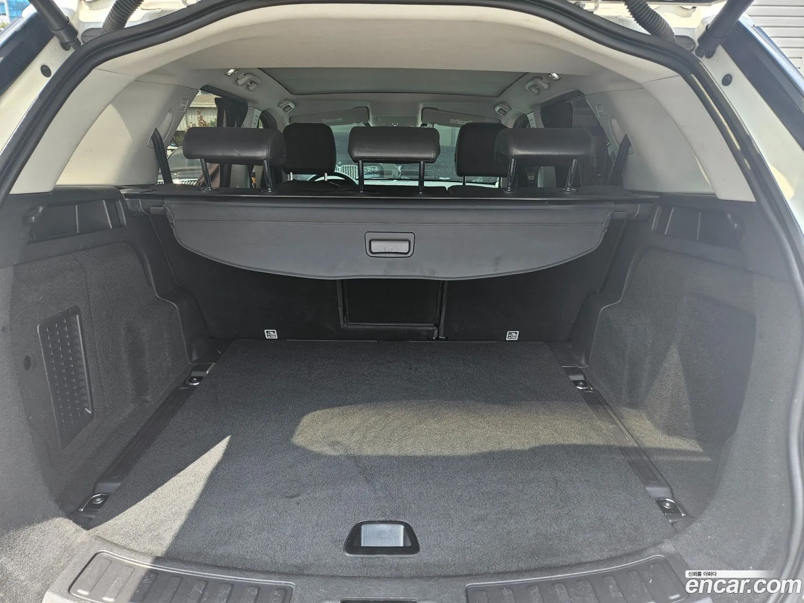 Land Rover Discovery Sport 2016 — 13