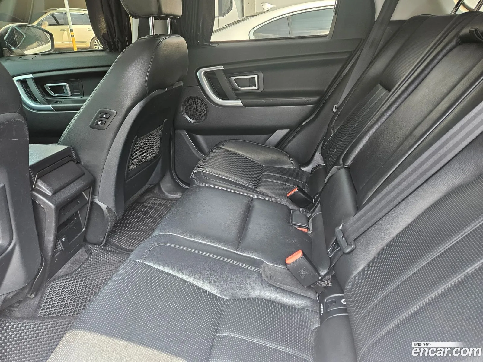Land Rover Discovery Sport 2016 — 20