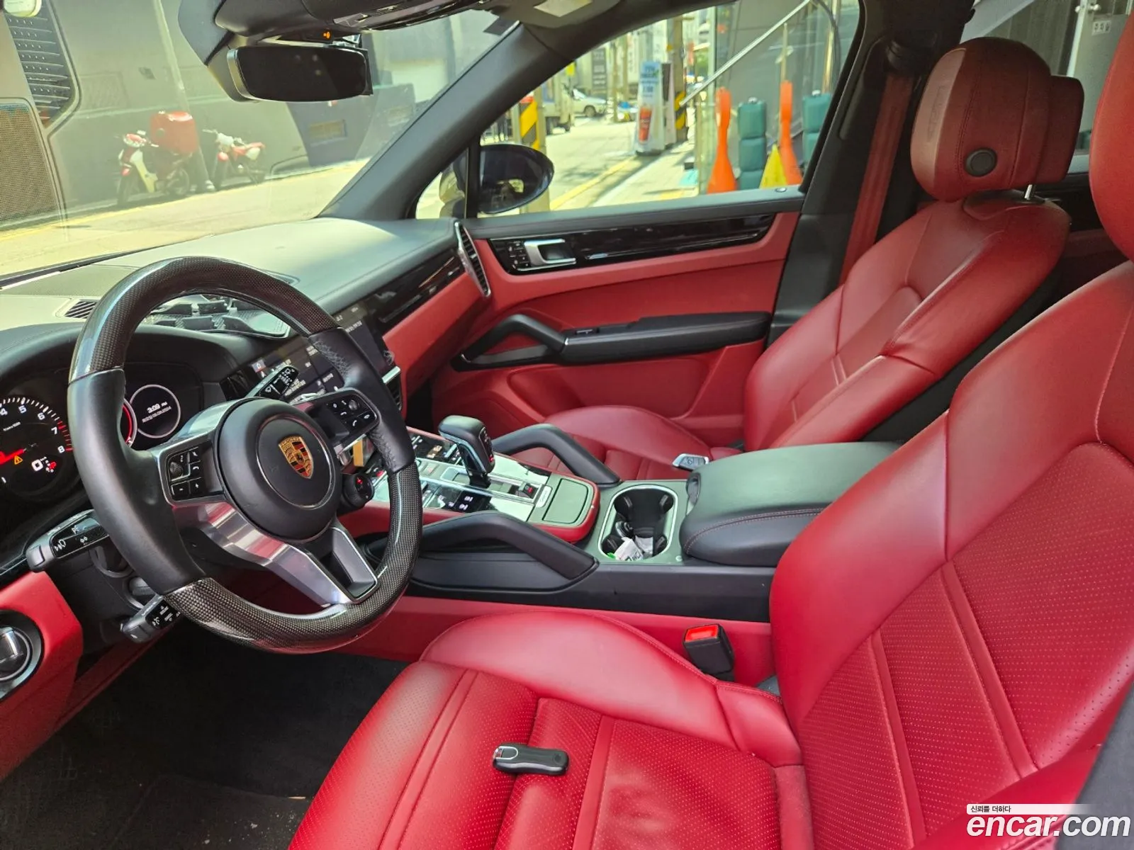 Porsche Cayenne 2020 — 3