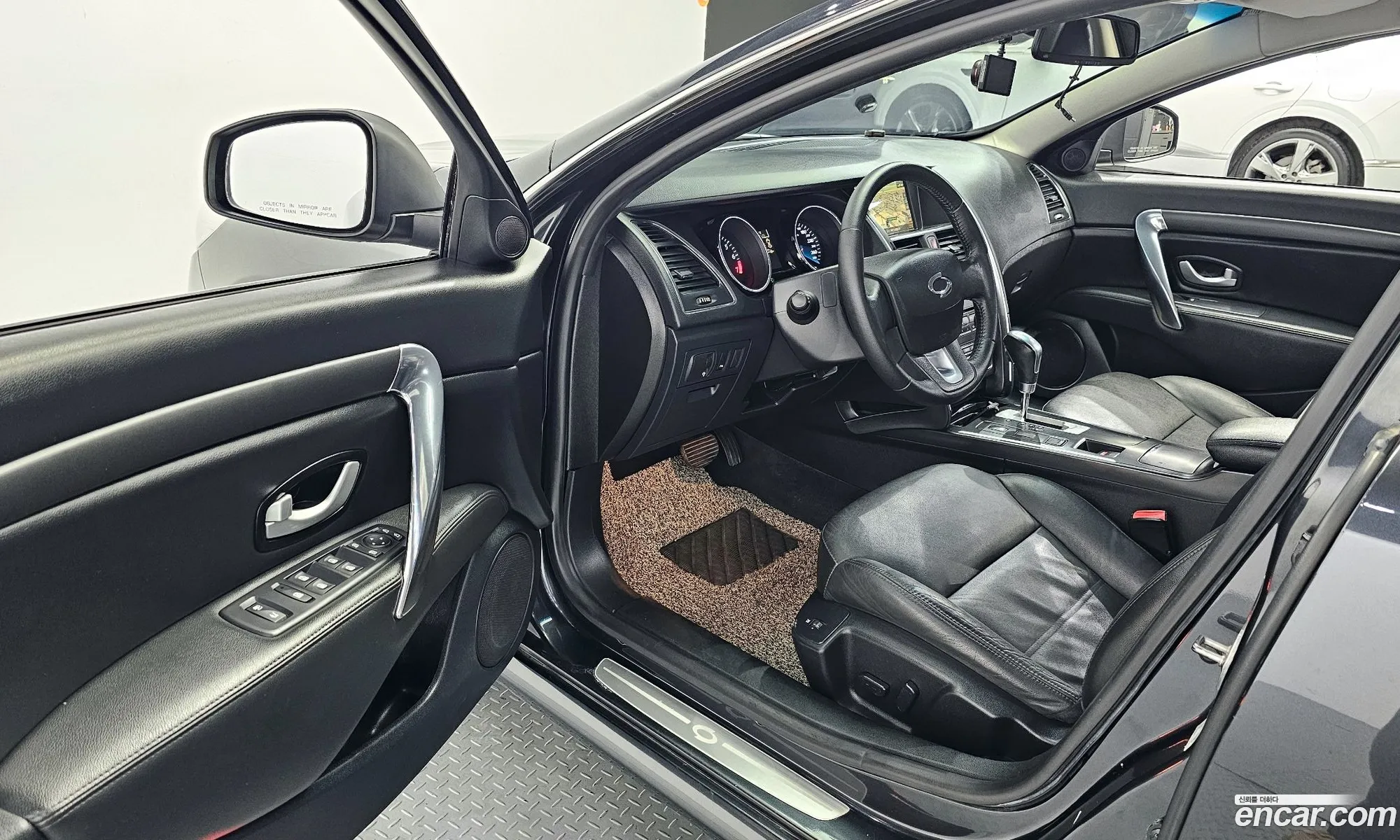 Renault Korea (Samsung) SM7 Nova 2015 — 11