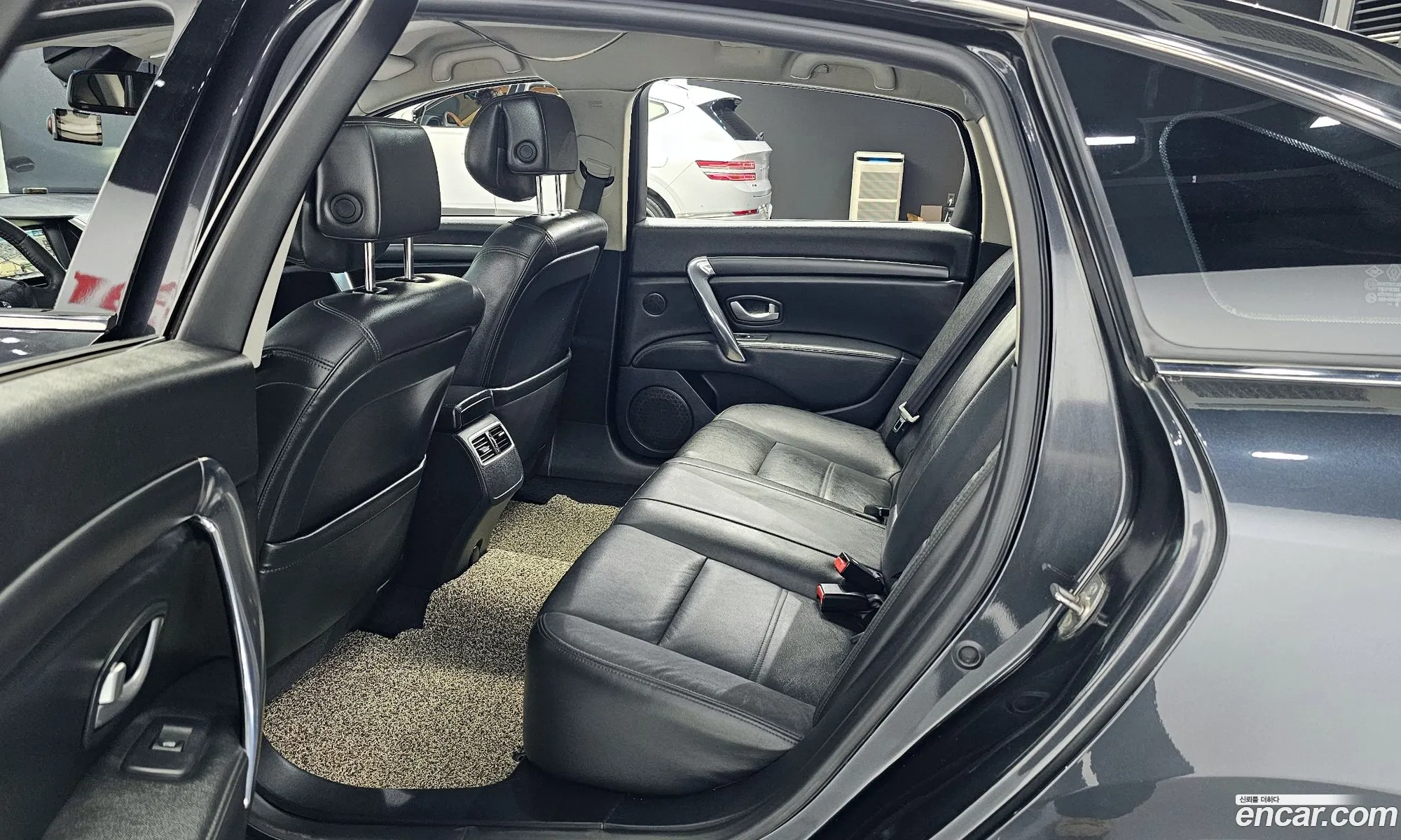 Renault Korea (Samsung) SM7 Nova 2015 — 15