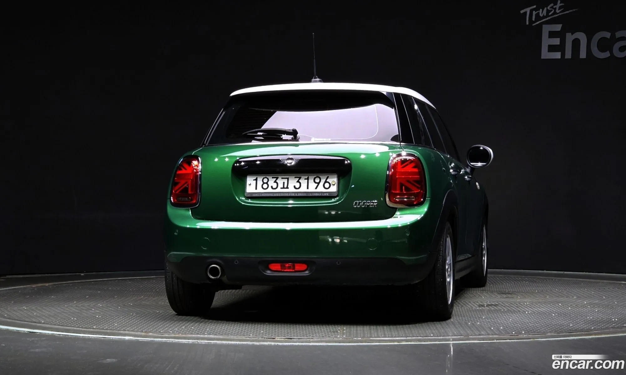 Mini Cooper 2020 — 8
