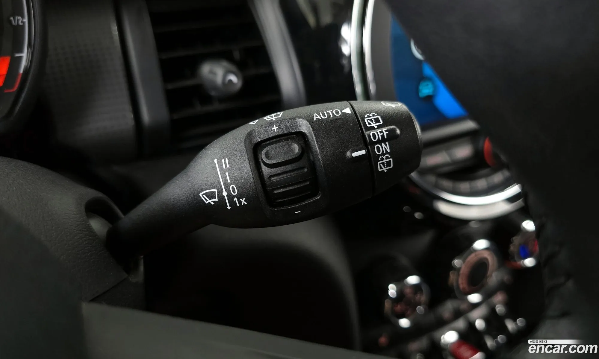 Mini Cooper 2020 — 10
