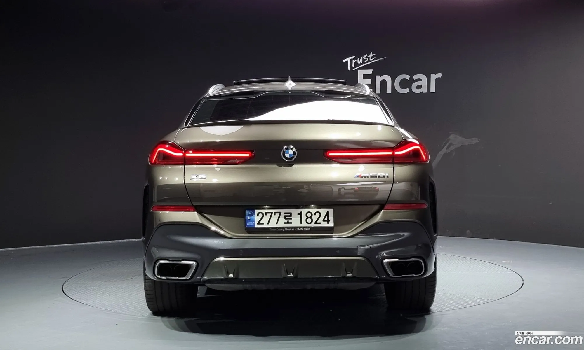 BMW X6 2021 — 14