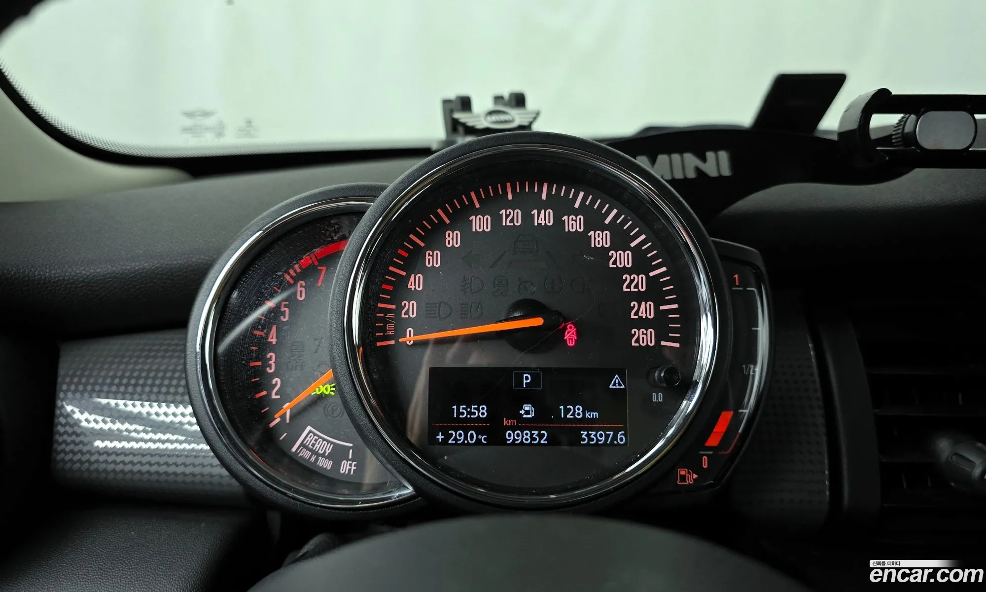 Mini Cooper 2020 — 6