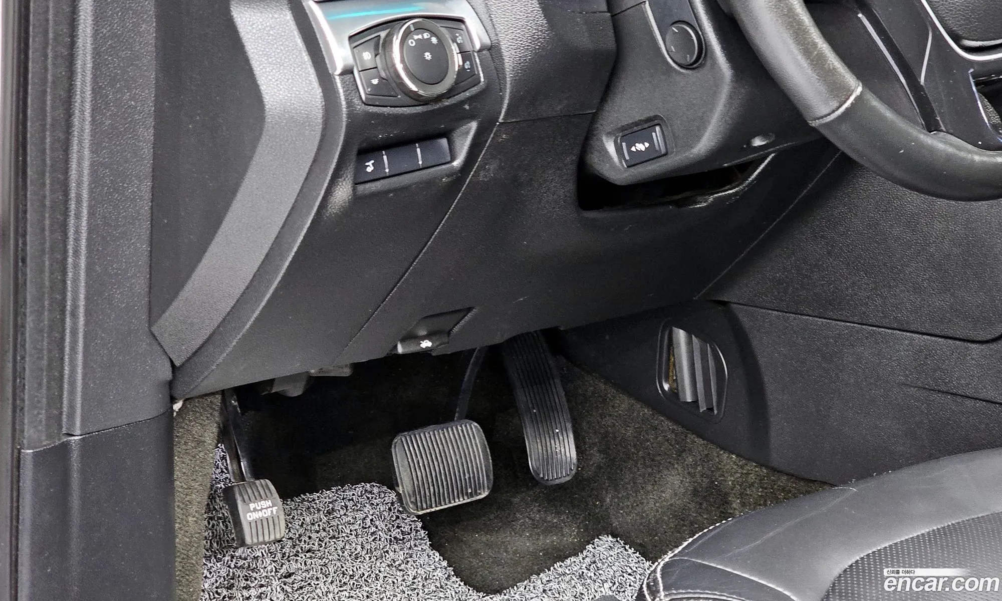 Ford Explorer 2016 1FM5K8FH7GGB24484 — 20