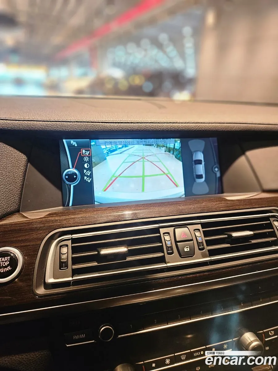 BMW 7 Series 2011 — 9