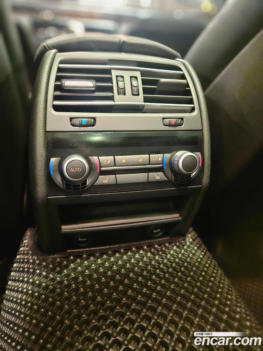 BMW 7 Series 2011 — 12
