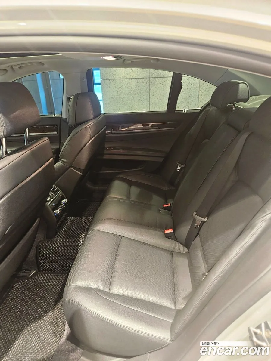 BMW 7 Series 2011 — 4