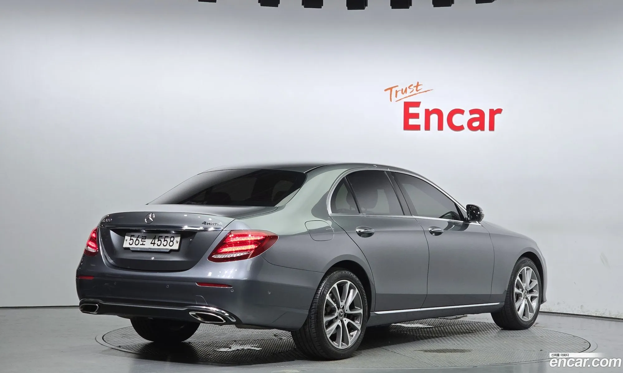 Mercedes-Benz E-Class W213 2019 WDDZF4KB0KA656066 — 12