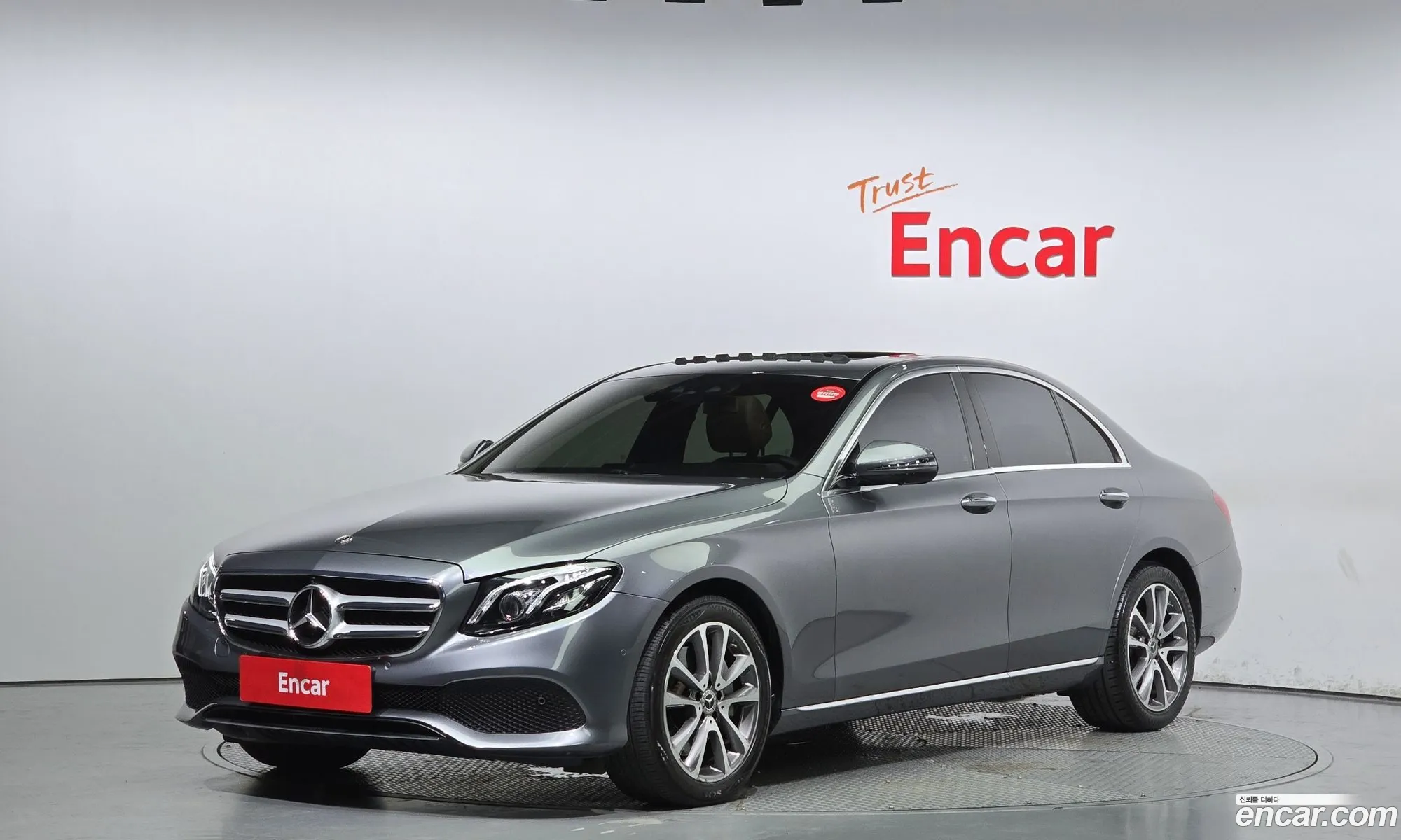 Mercedes-Benz E-Class W213 2019 WDDZF4KB0KA656066 — 10