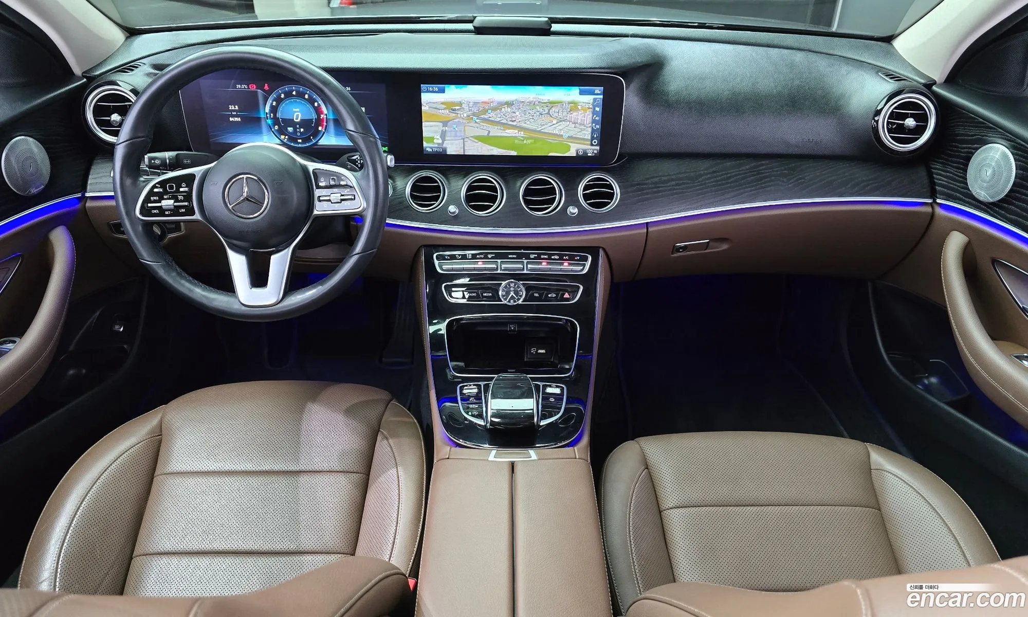 Mercedes-Benz E-Class W213 2019 WDDZF4KB0KA656066 — 11
