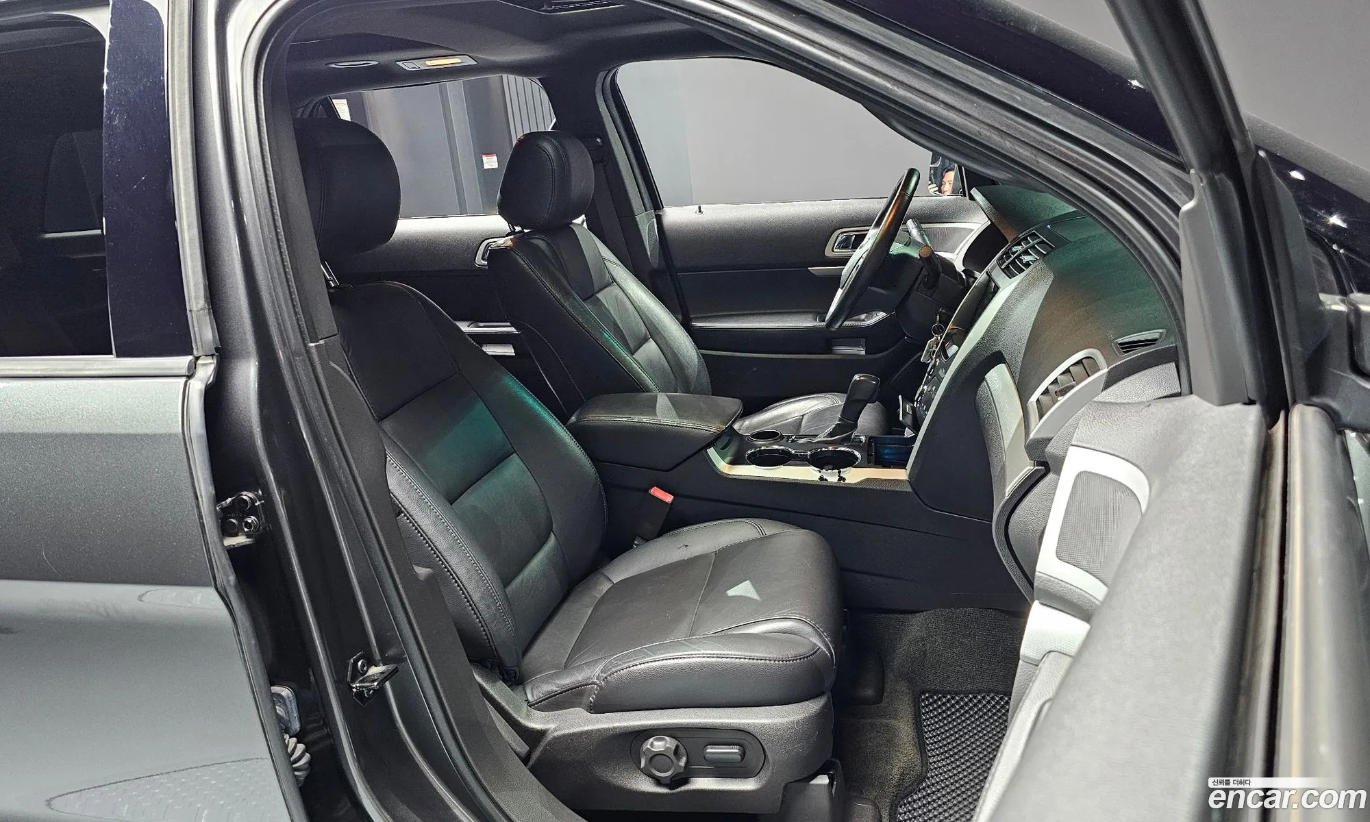 Ford Explorer 2015 1FM5K7D98FGB53996 — 16
