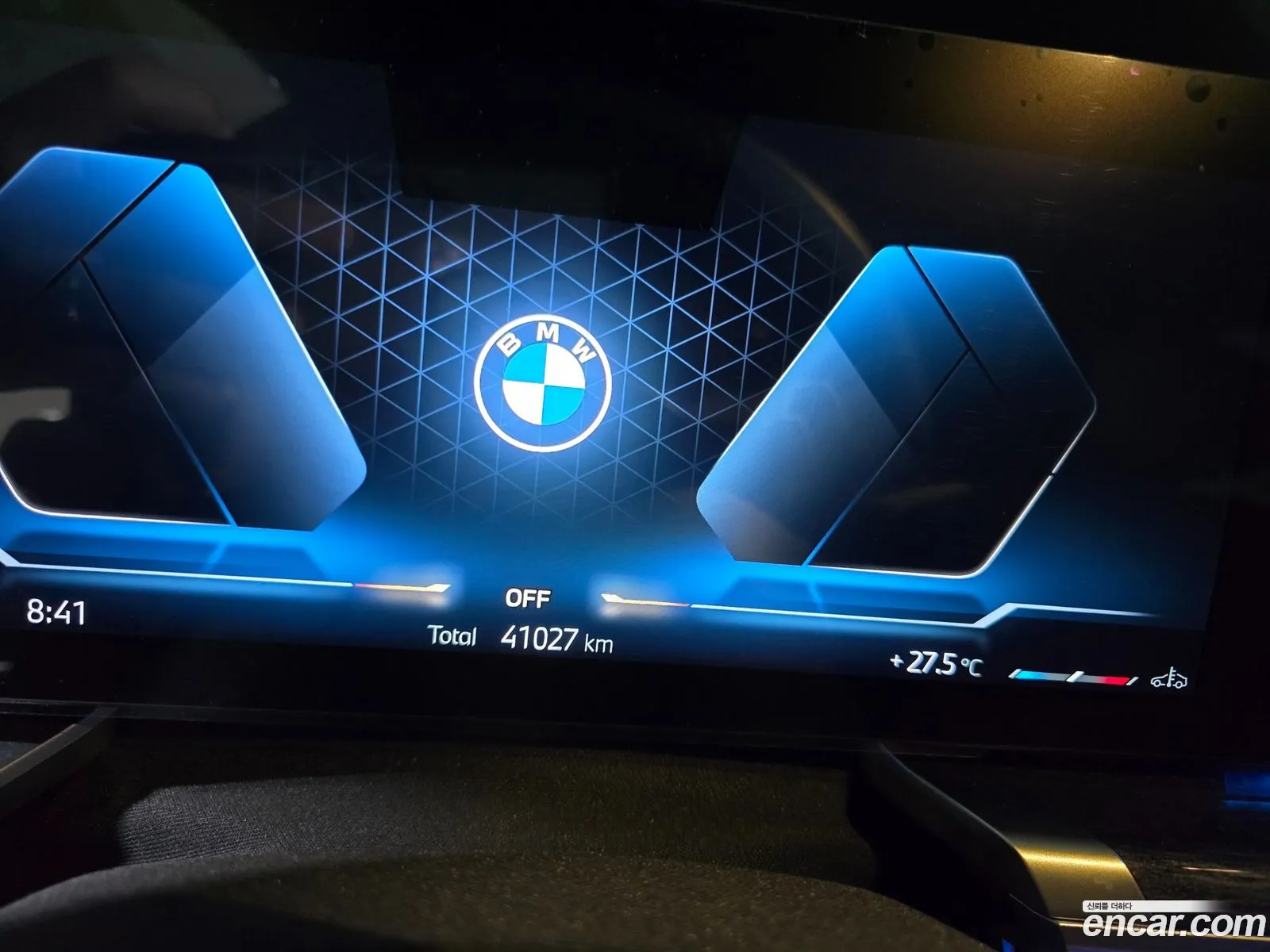 BMW 7 Series 2023 — 8