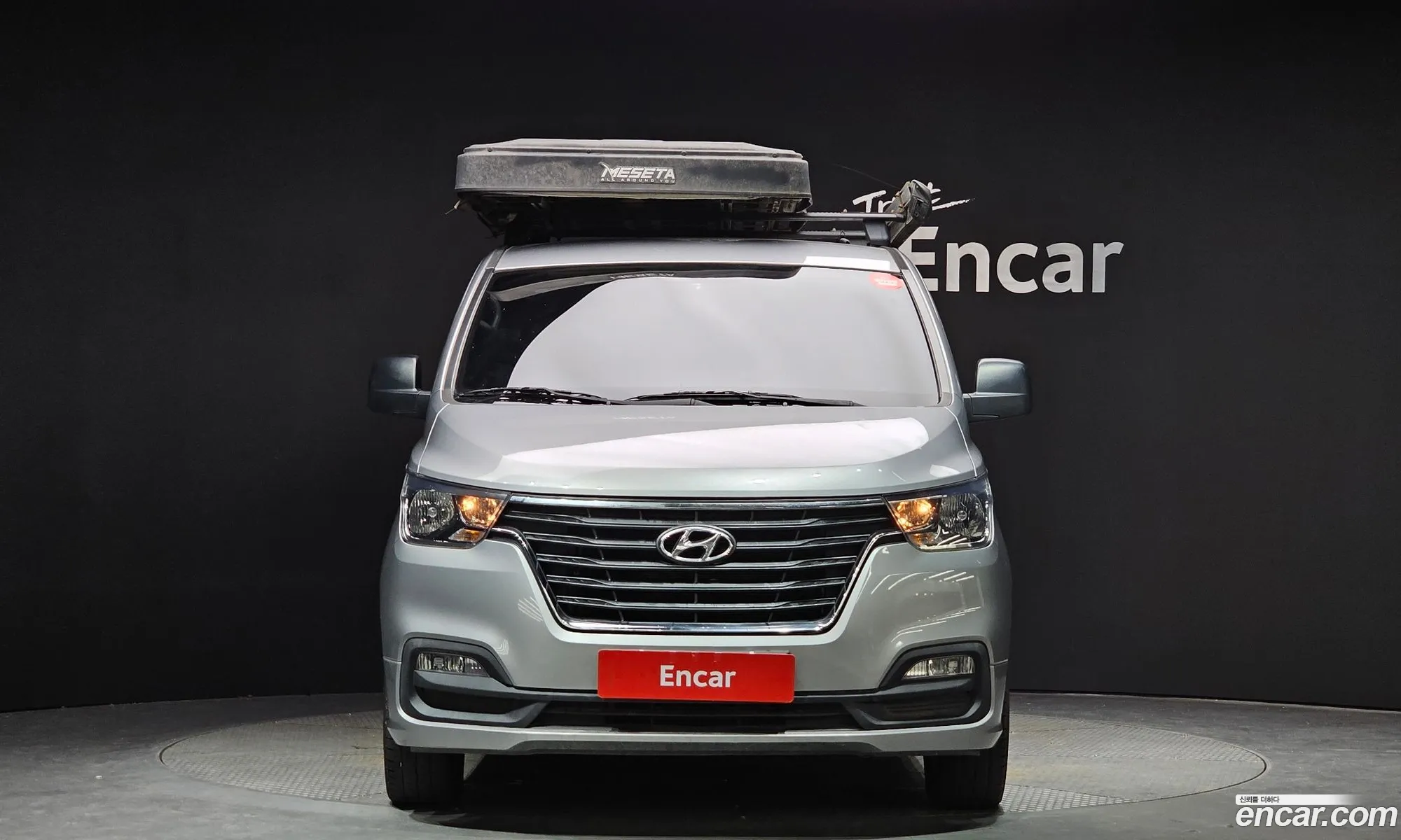 Hyundai Grand Starex 2018 — 16