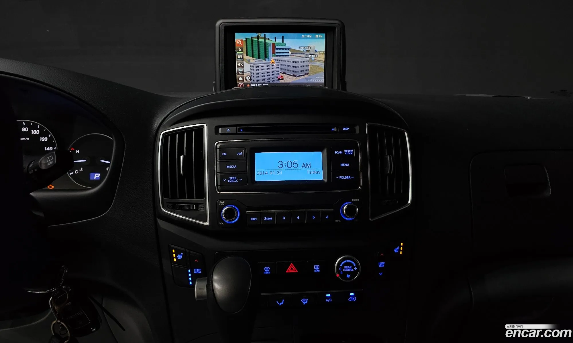 Hyundai Grand Starex 2018 — 5