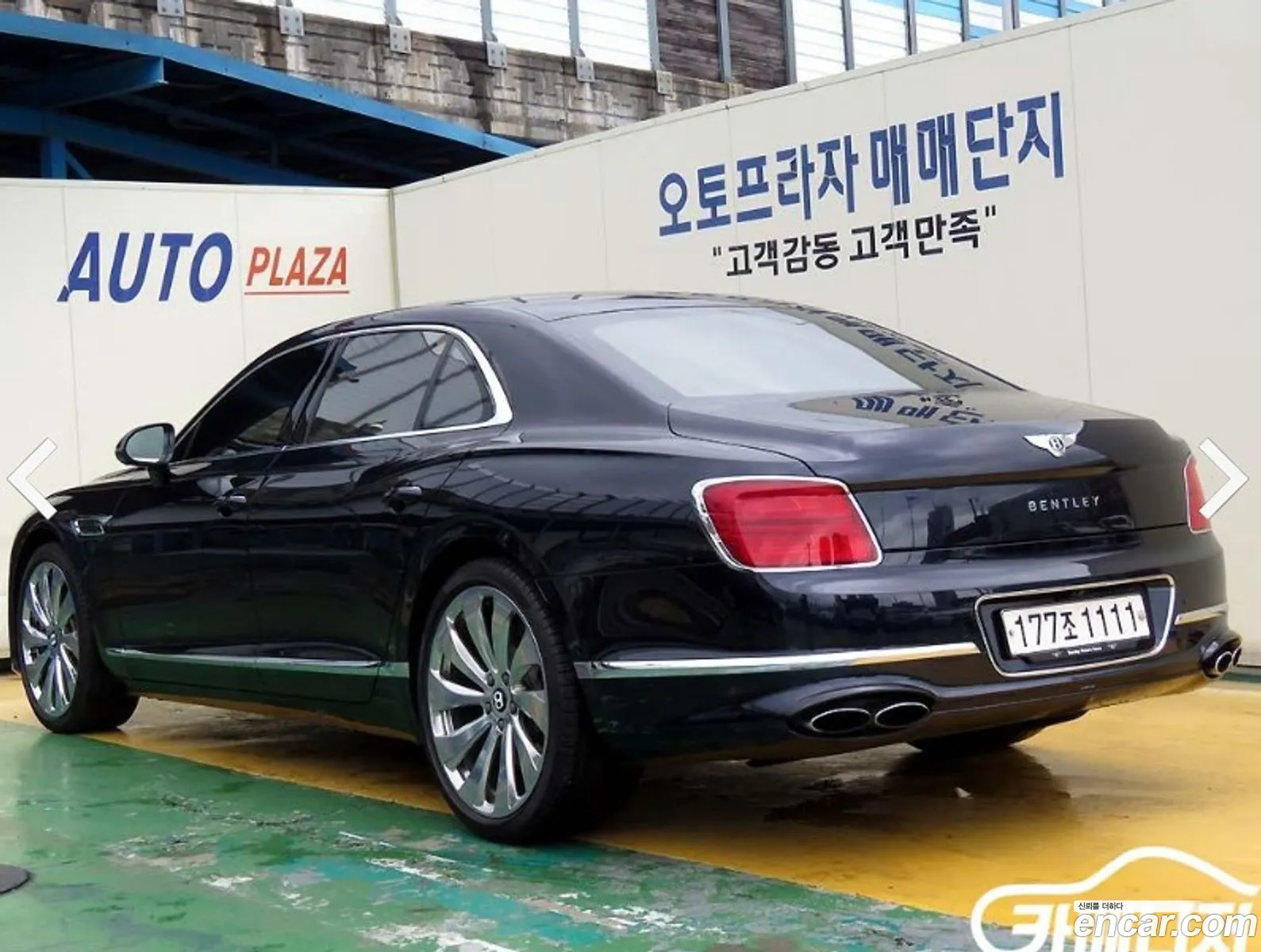 Bentley Flying Spur 2022 — 19