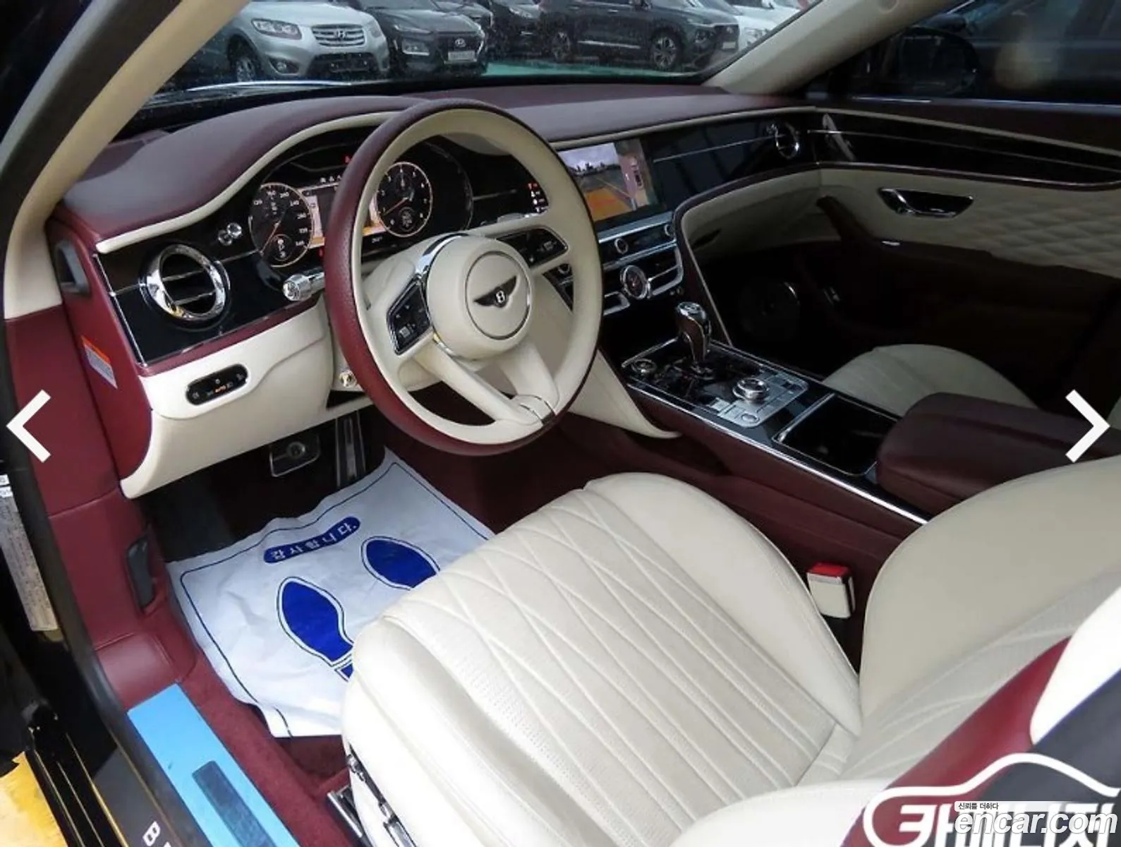 Bentley Flying Spur 2022 — 17