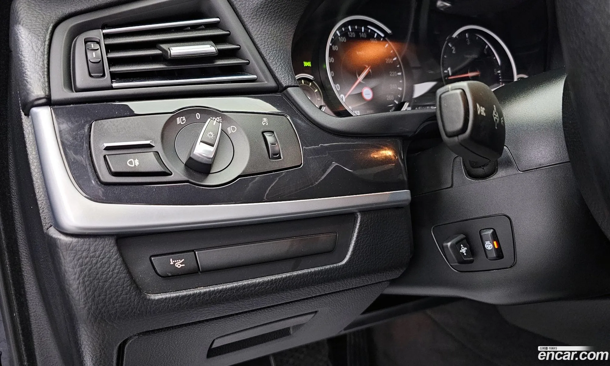 BMW 5 Series 2015 WBA5E5106FG058338 — 8