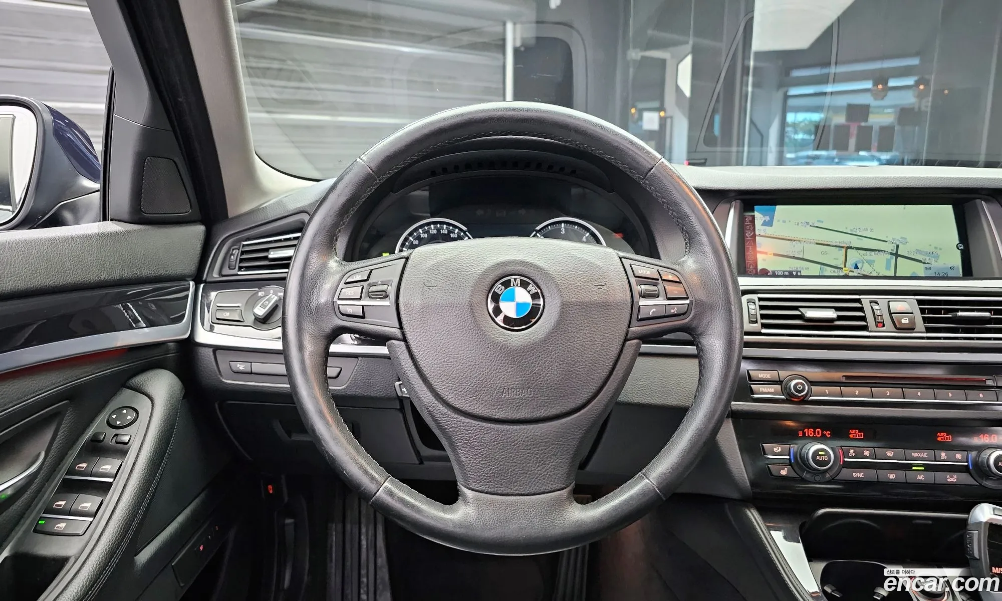 BMW 5 Series 2015 WBA5E5106FG058338 — 16