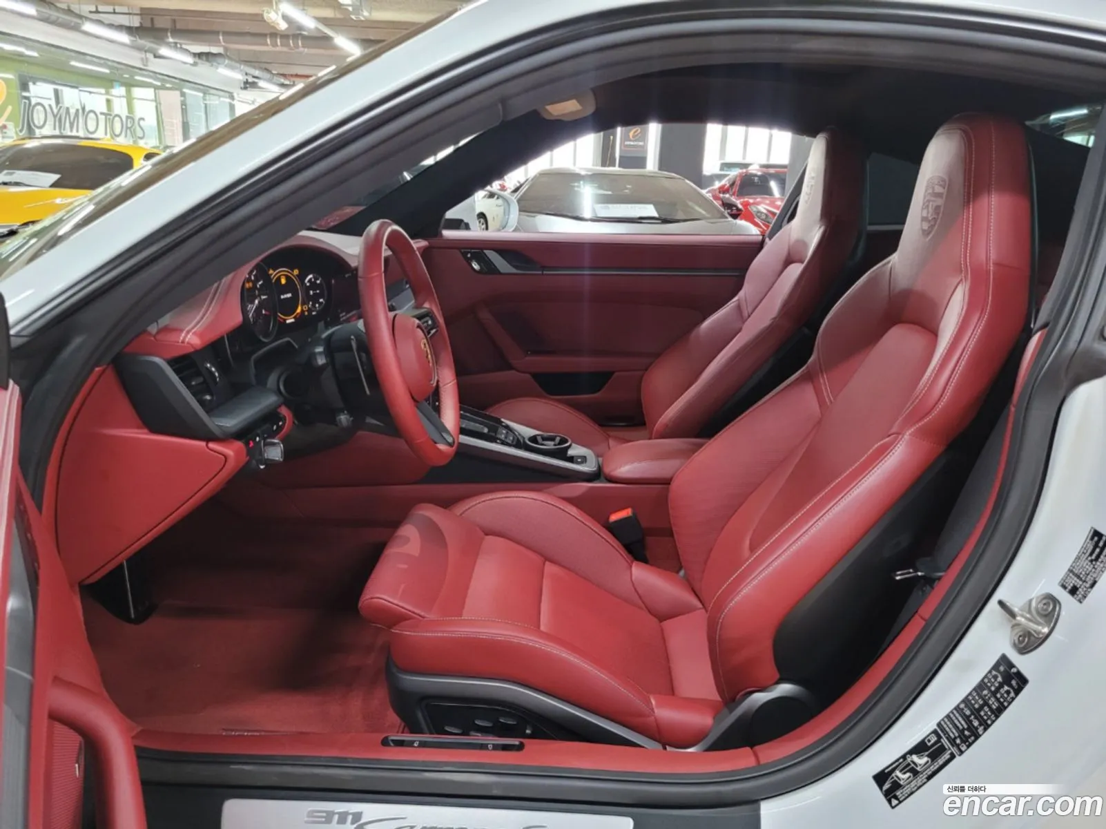 Porsche 911 2021 — 16