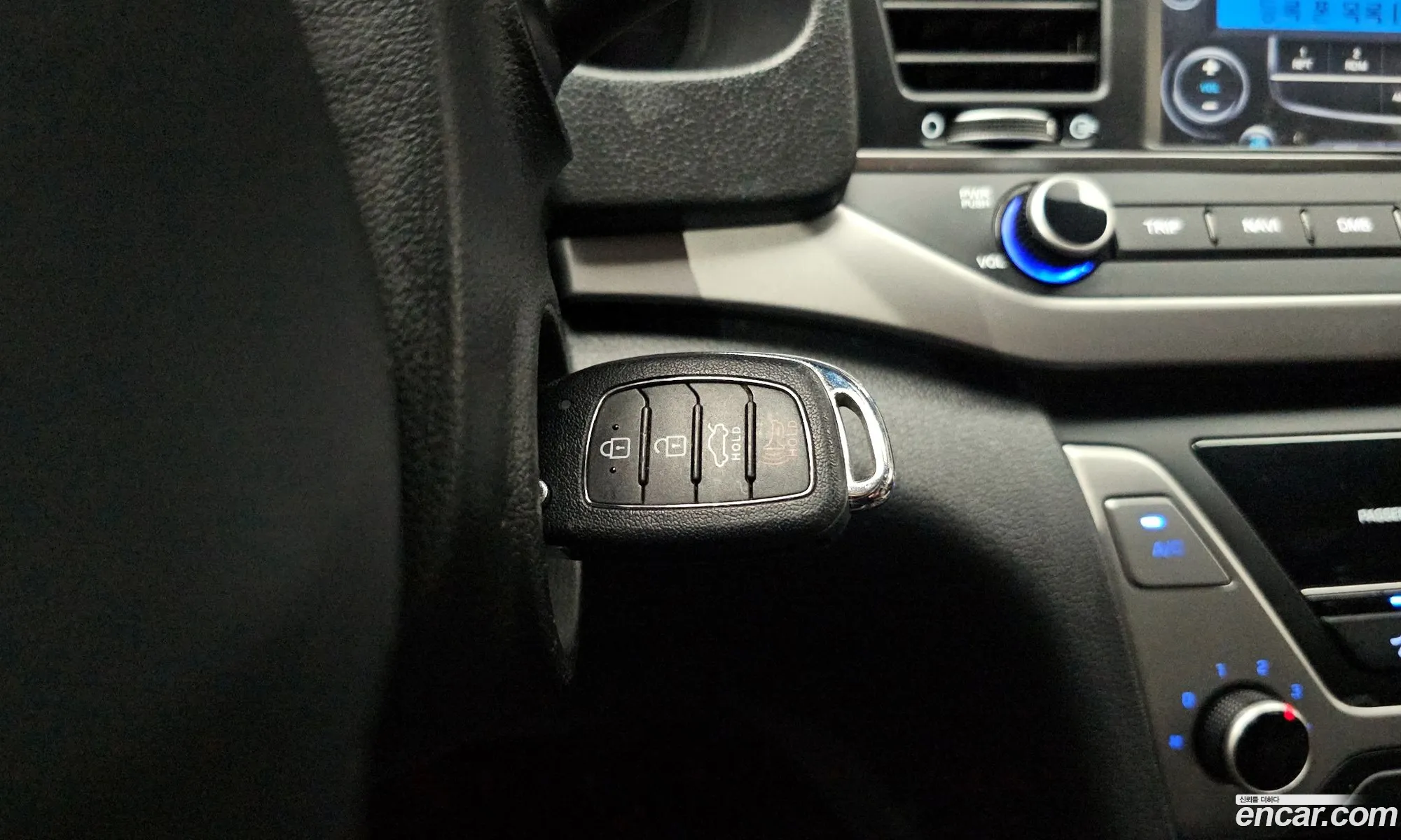 Hyundai Elantra AD 2018 — 19