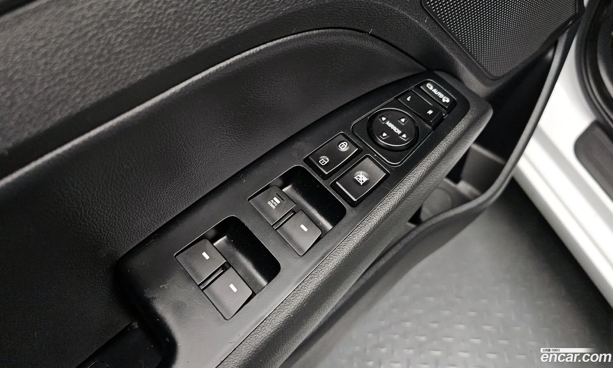 Hyundai Elantra AD 2018 — 6