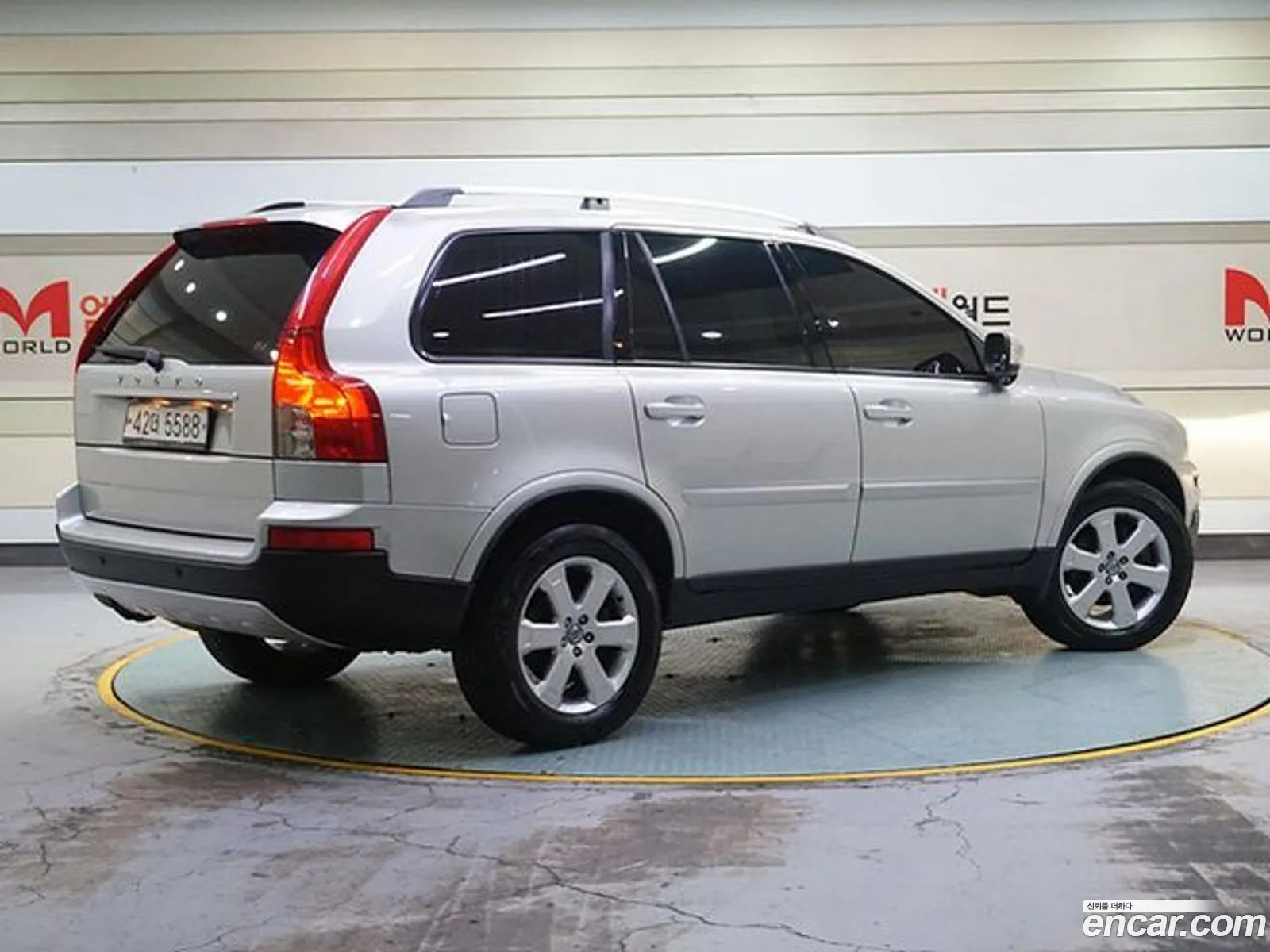 Volvo XC90 2010 — 4