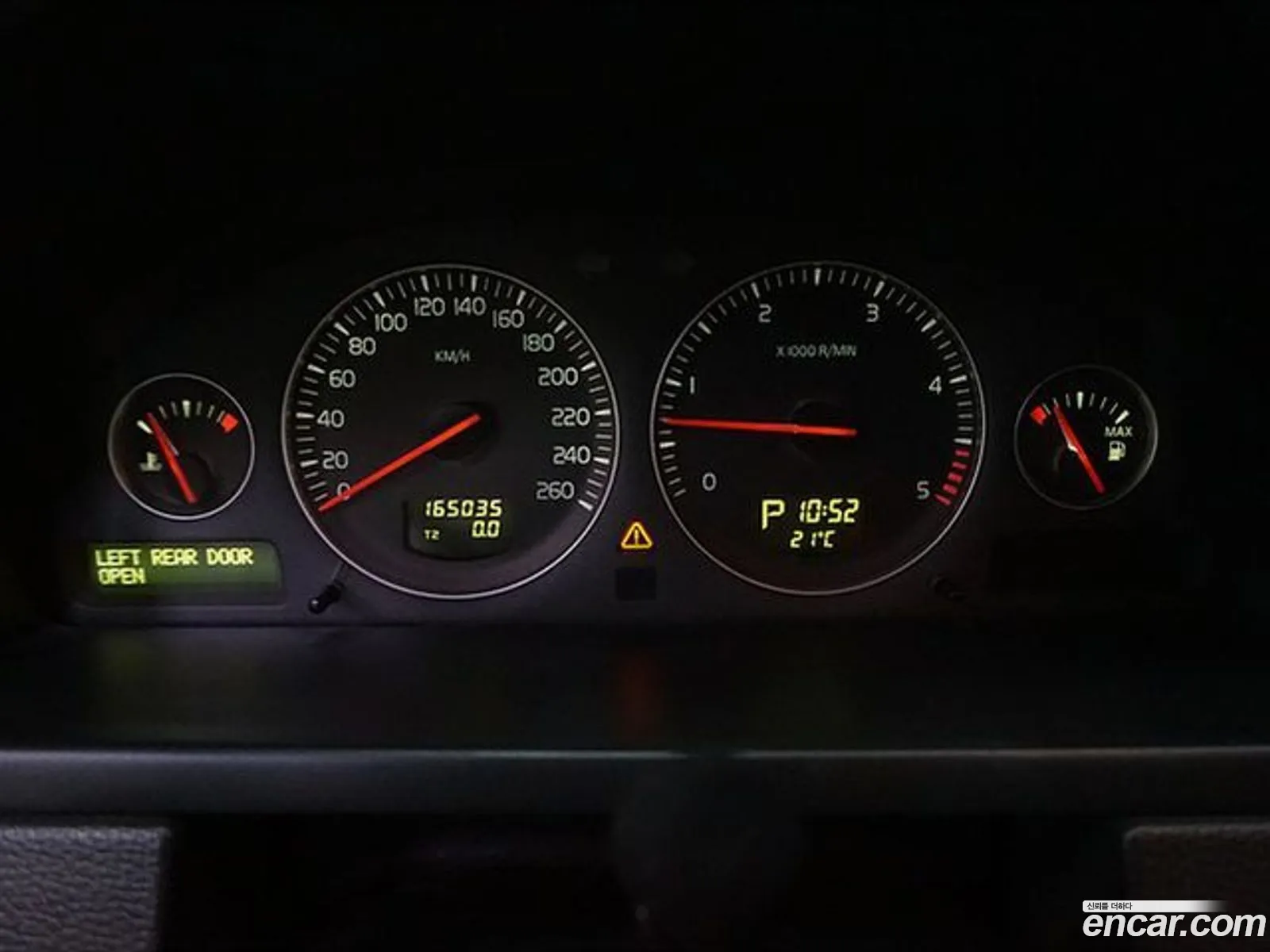 Volvo XC90 2010 — 11