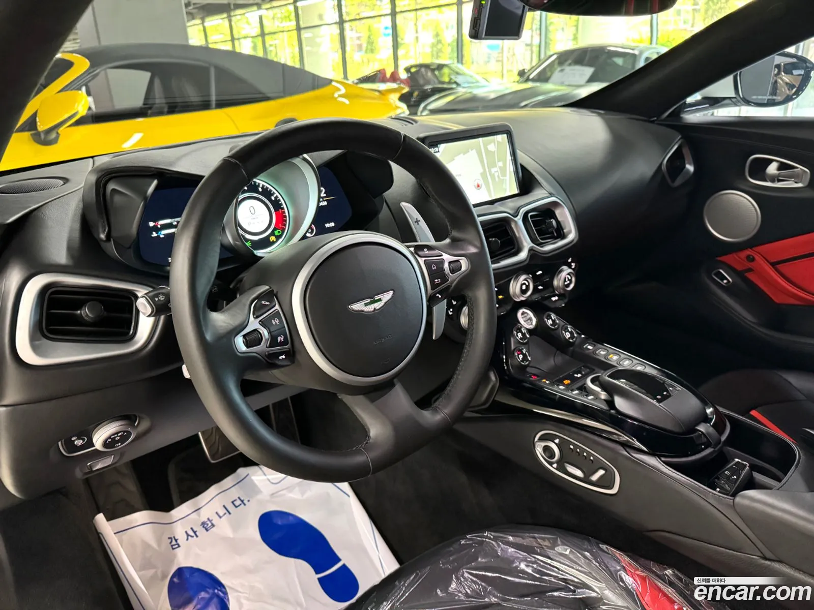 Aston Martin Vantage 2019 — 4