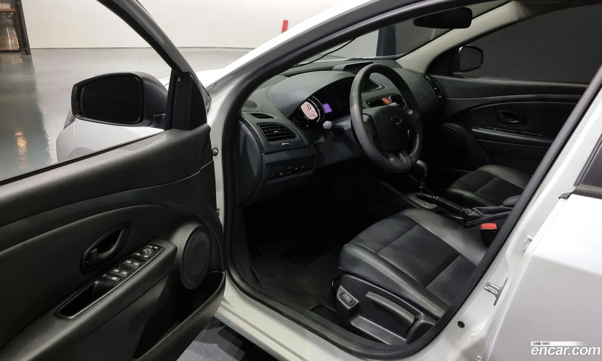 Renault Korea (Samsung) SM3 Neo 2019 — 7
