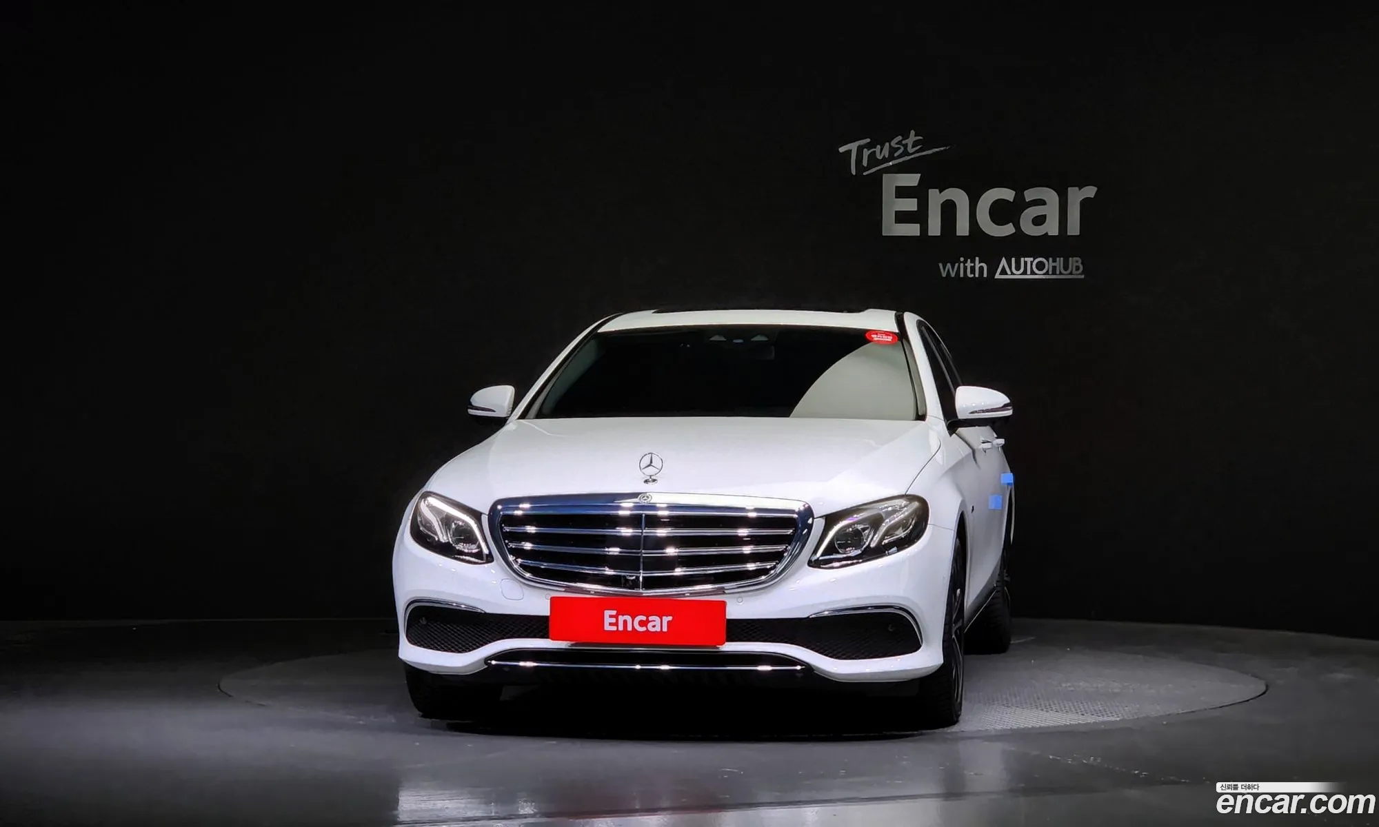 Mercedes-Benz E-Class W213 2020 — 19