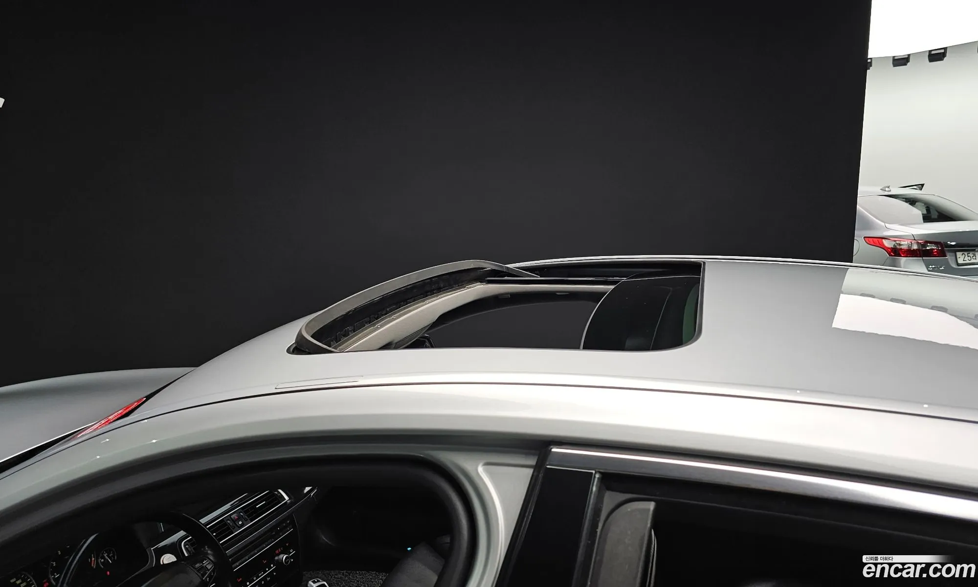 BMW 7 Series 2012 WBAKA4106CC368792 — 20
