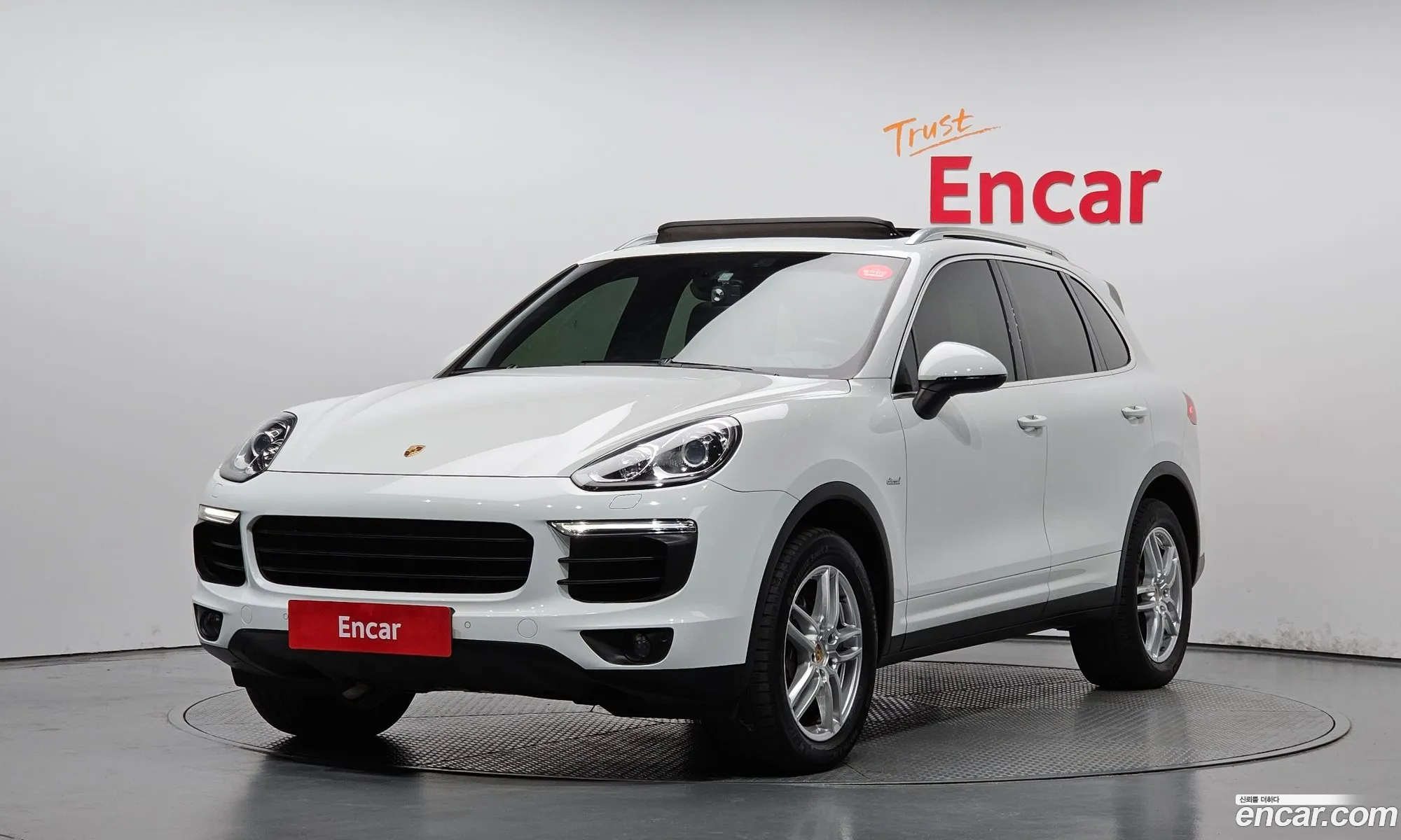 Porsche Cayenne 2015 WP1AF2925FLA32337 — 3