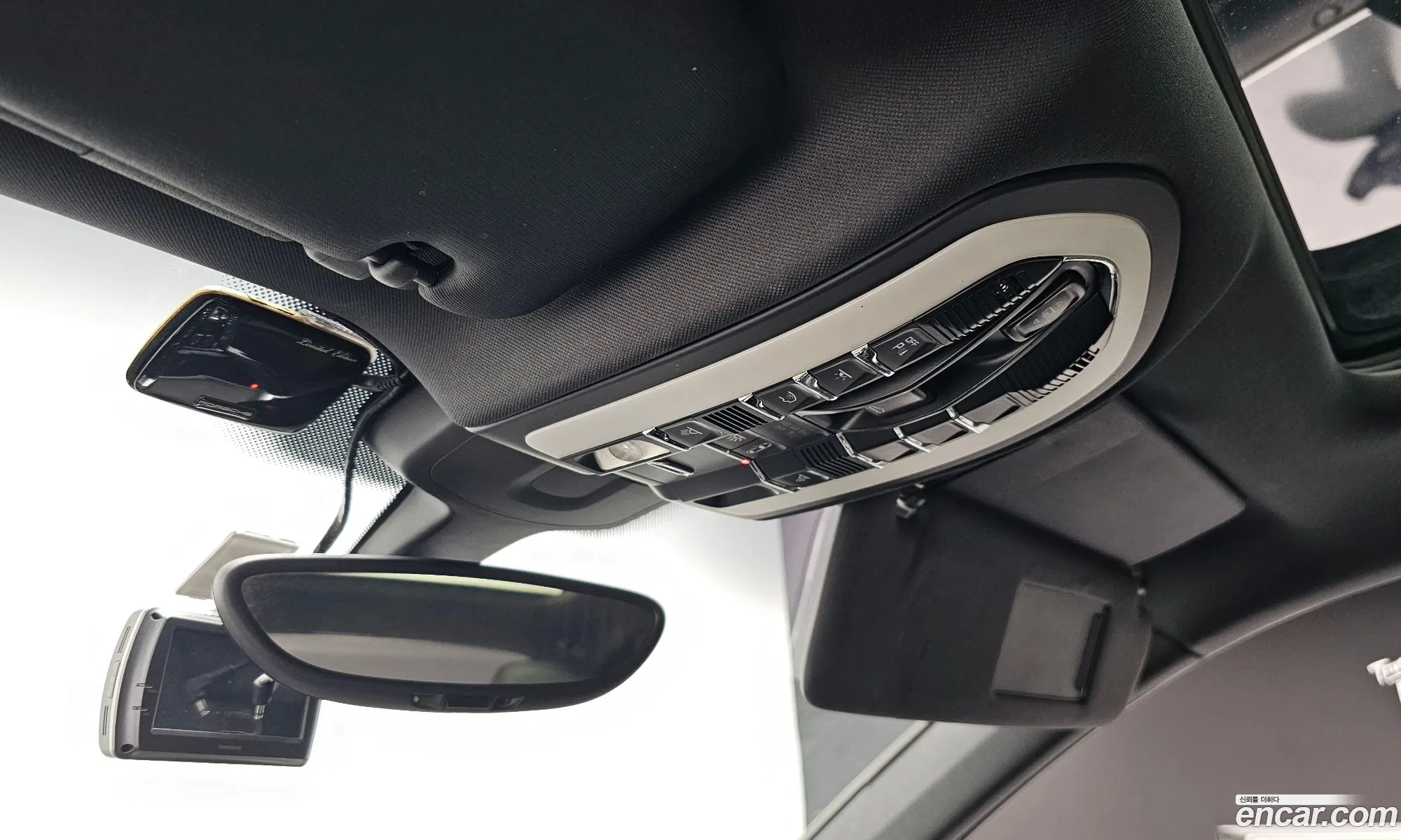 Porsche Cayenne 2015 WP1AF2925FLA32337 — 16