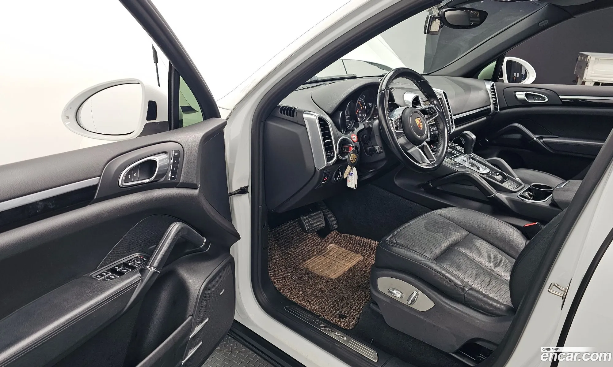 Porsche Cayenne 2015 WP1AF2925FLA32337 — 9
