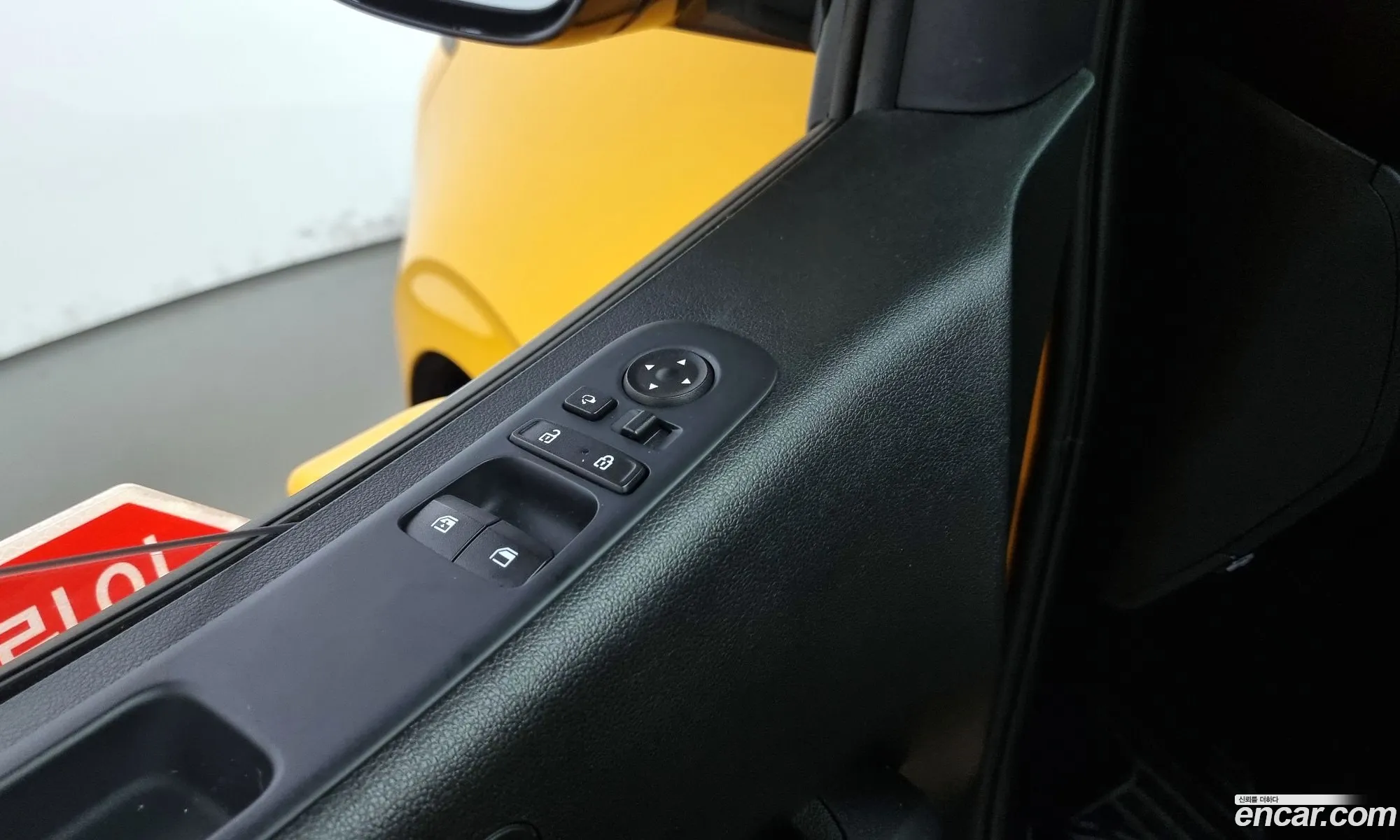 Hyundai Staria 2023 — 5