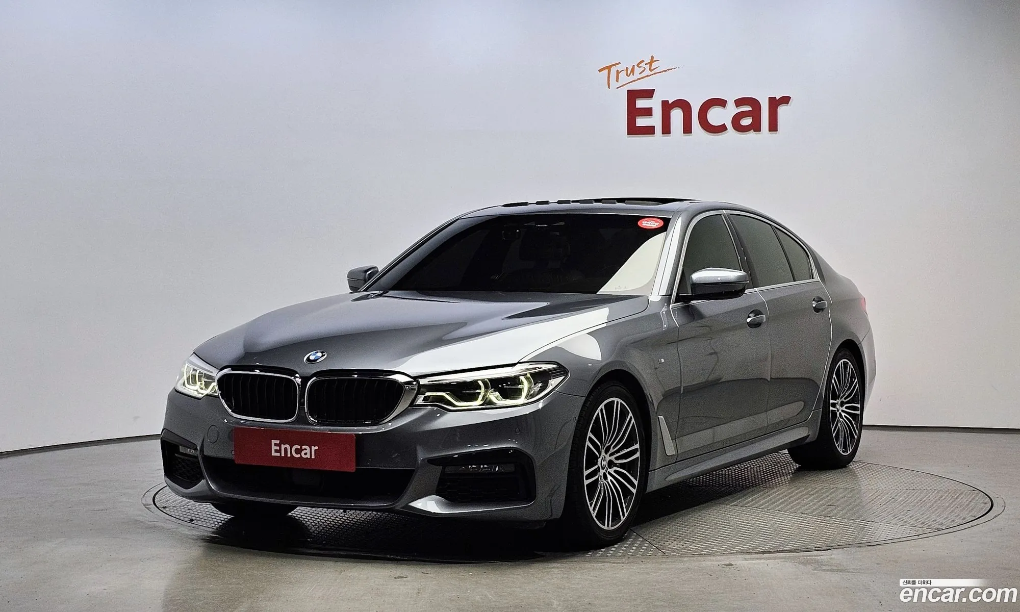 BMW 5 Series 2019 WBAJD3104KB318054 — 13