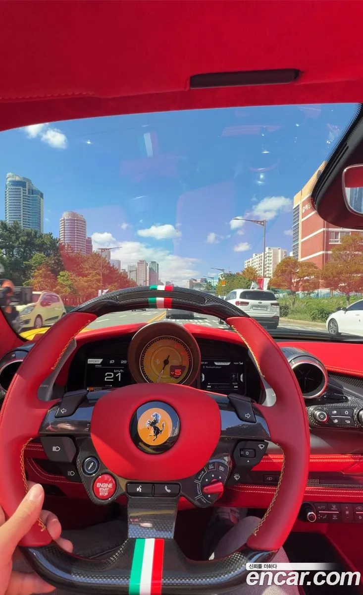 Ferrari F8 Spider 2022 — 18
