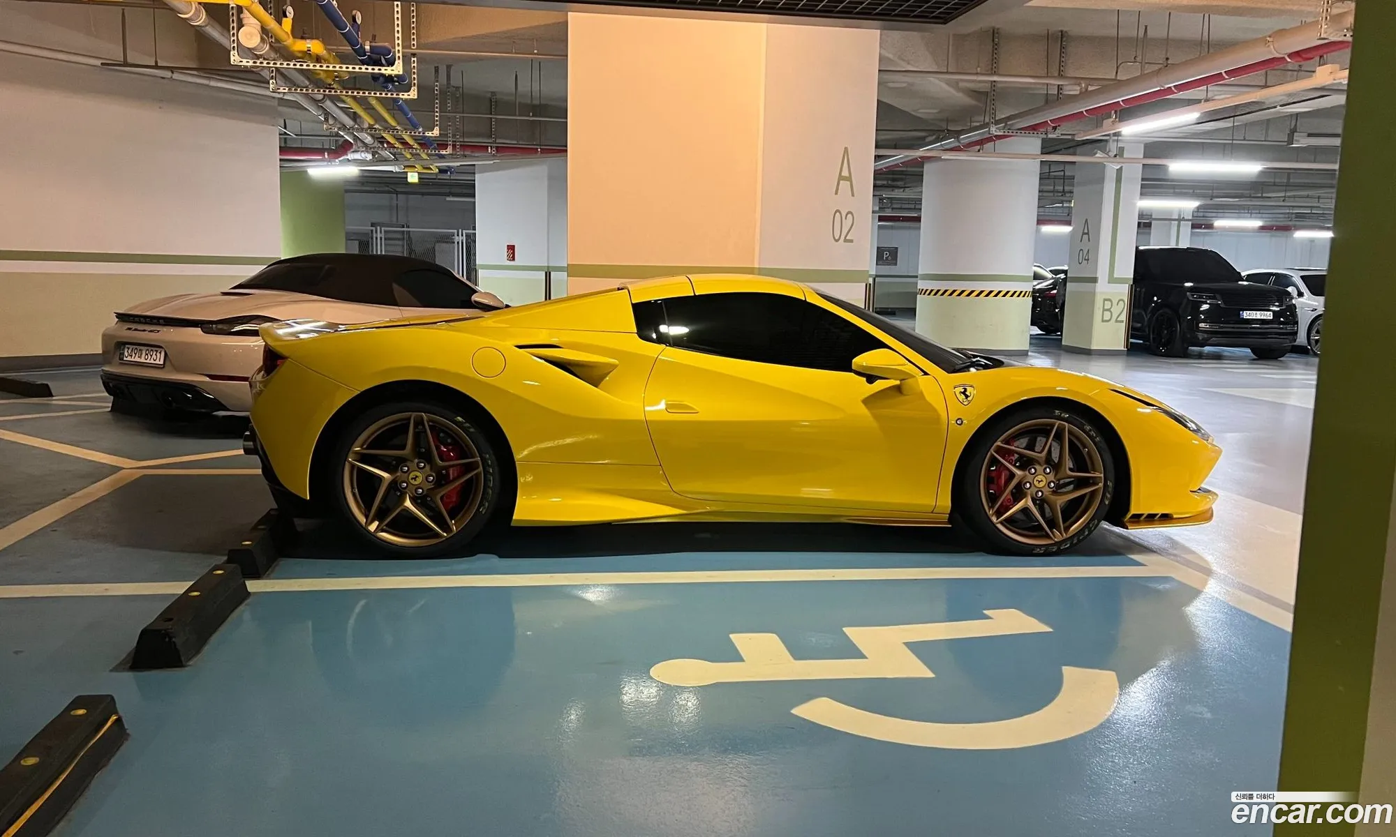 Ferrari F8 Spider 2022 — 7
