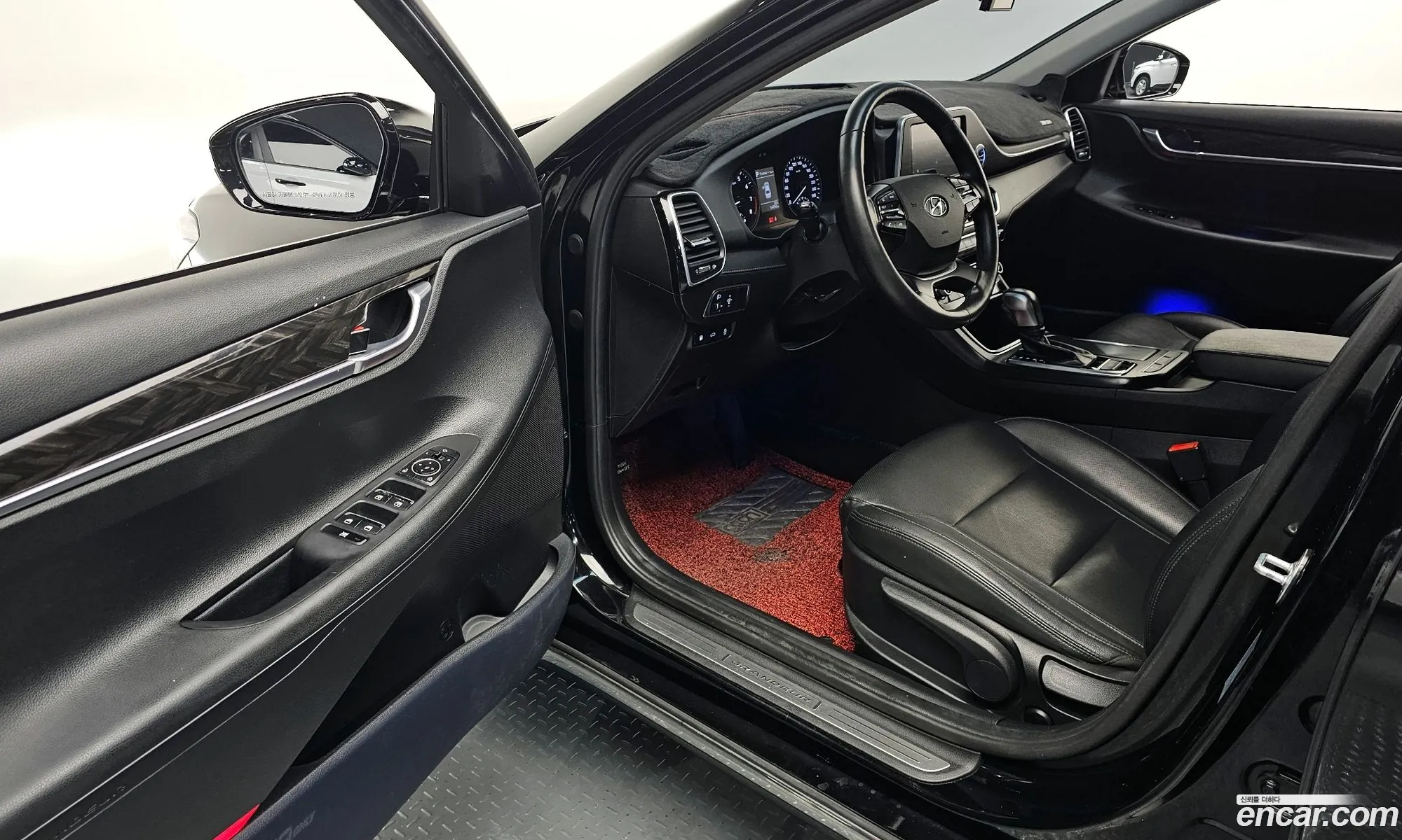 Hyundai Grandeur IG 2018 — 14