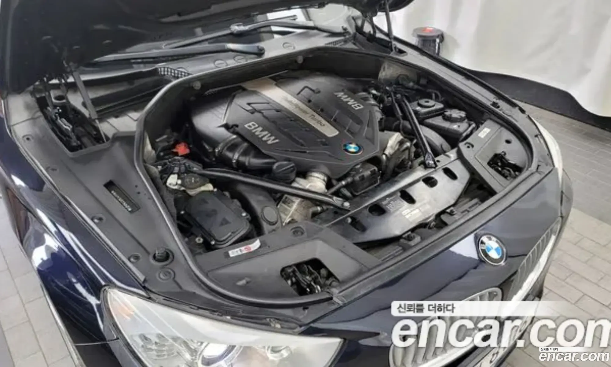BMW 5 Series GT 2012 — 12