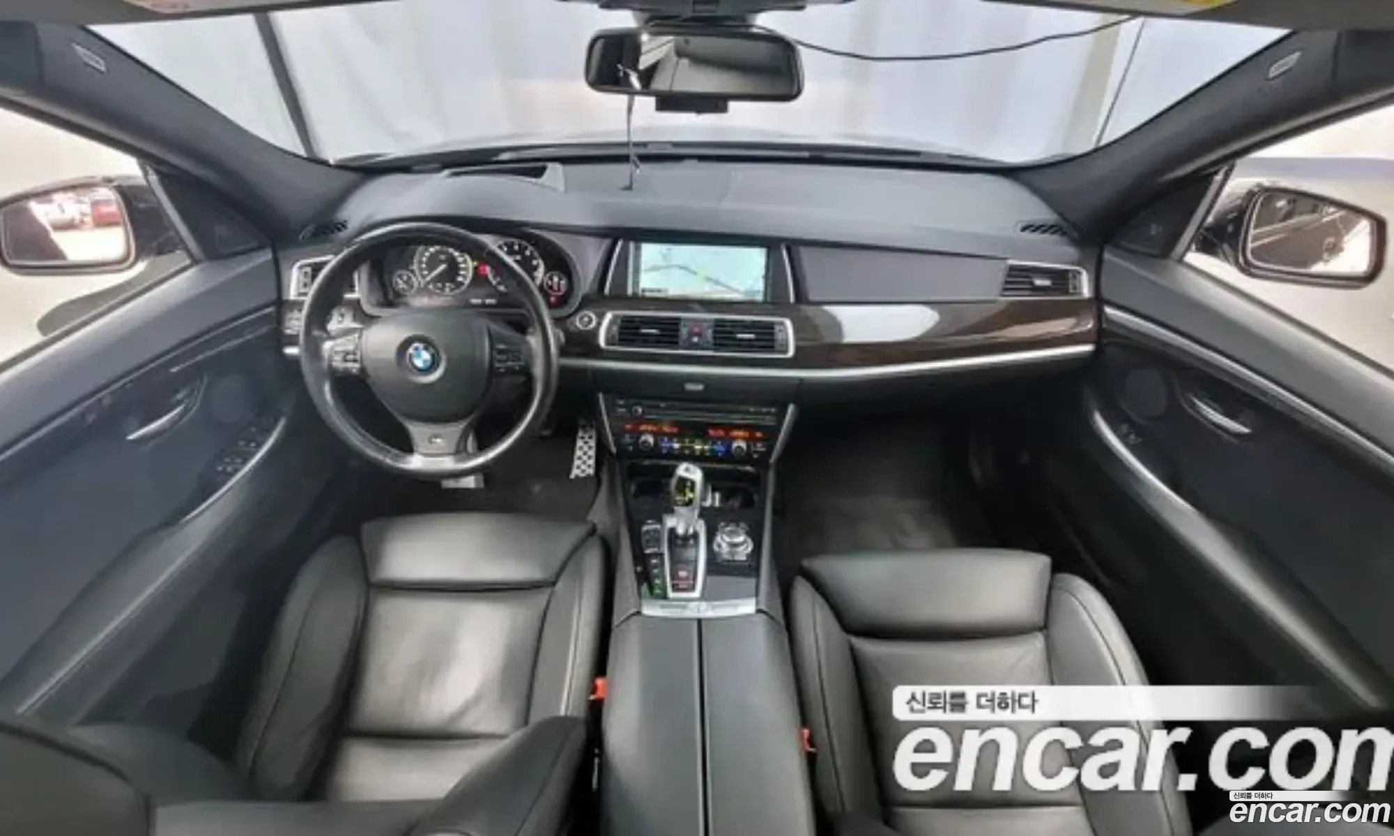 BMW 5 Series GT 2012 — 17
