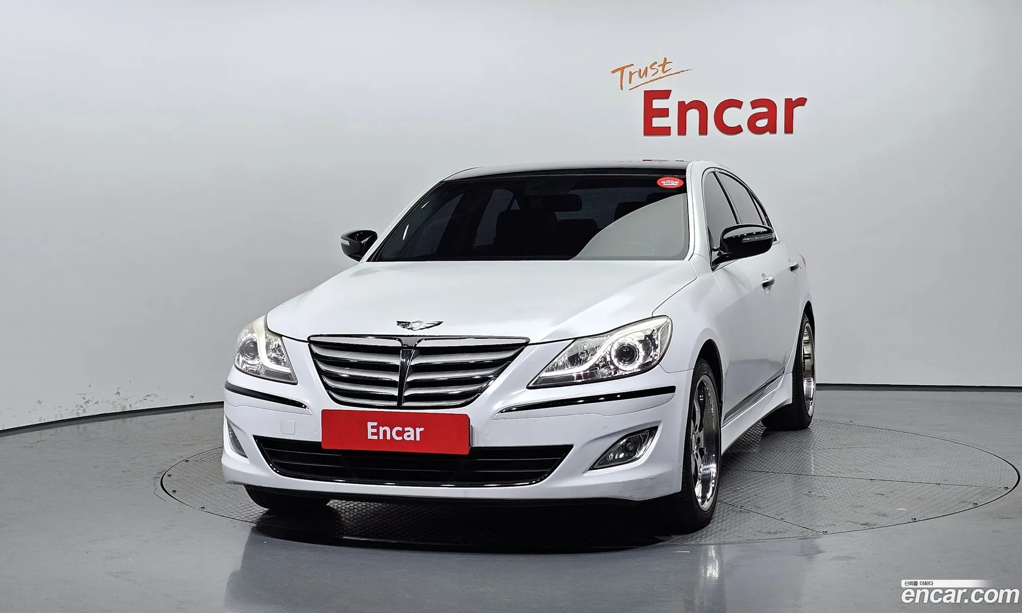 Hyundai Genesis 2011 — 15