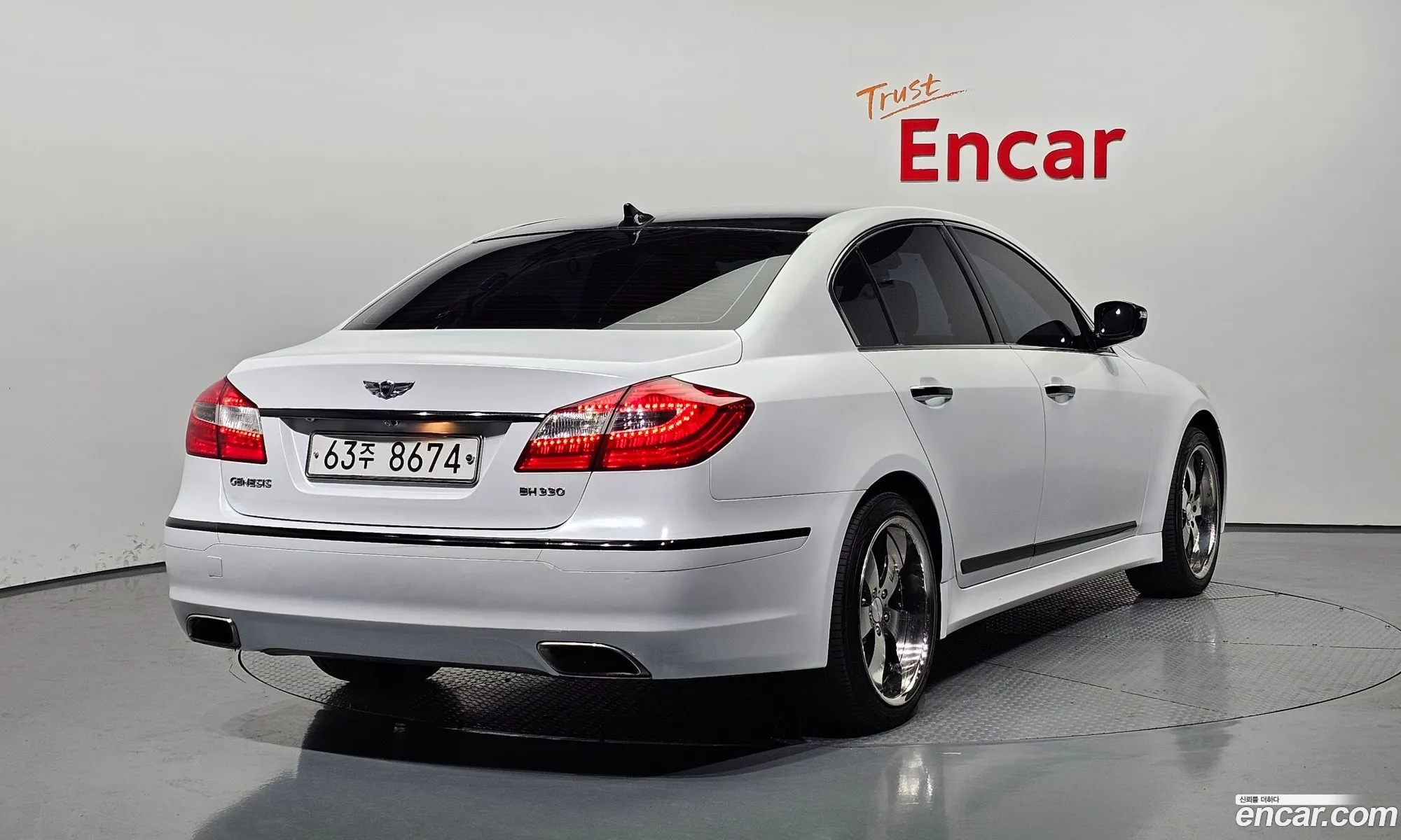 Hyundai Genesis 2011 — 20