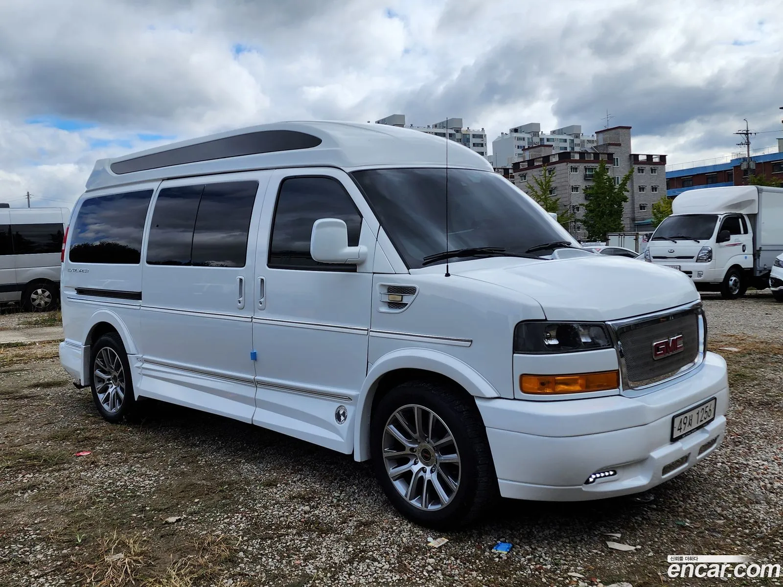 GMC Savana 2020 — 8