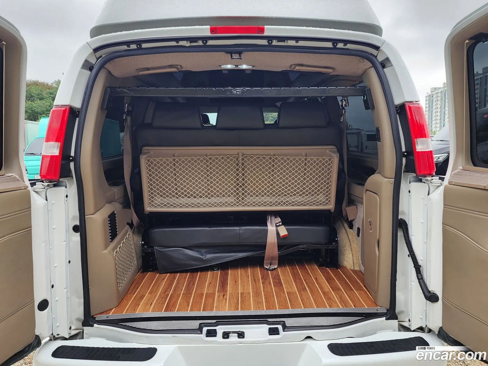 GMC Savana